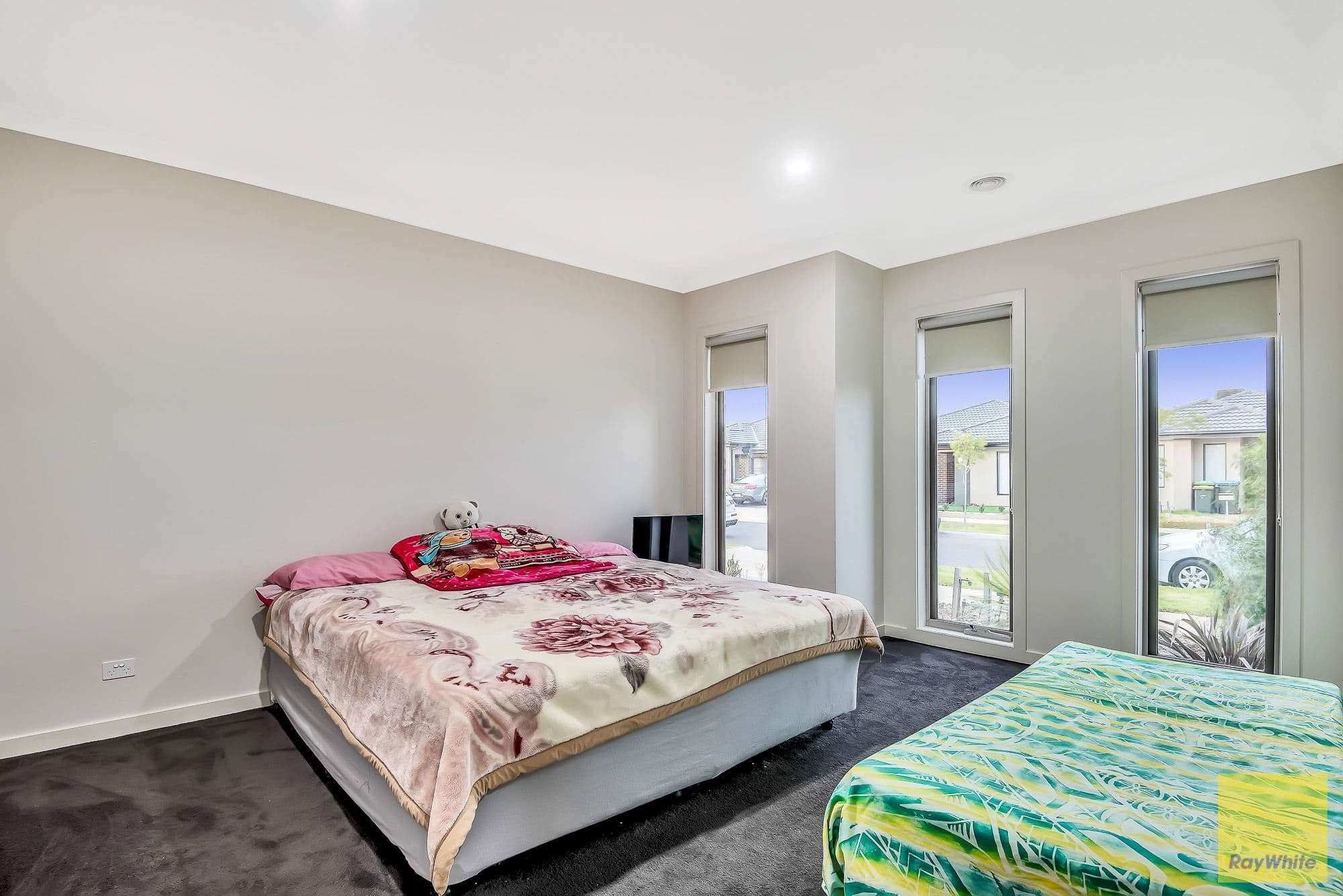 12 Zambezi Street, Tarneit VIC 3029, Tarneit - Thumbnail 3
