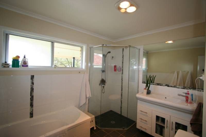 25 Pavlu Street, WYNNUM WEST QLD 4178, Wynnum West - Thumbnail 7