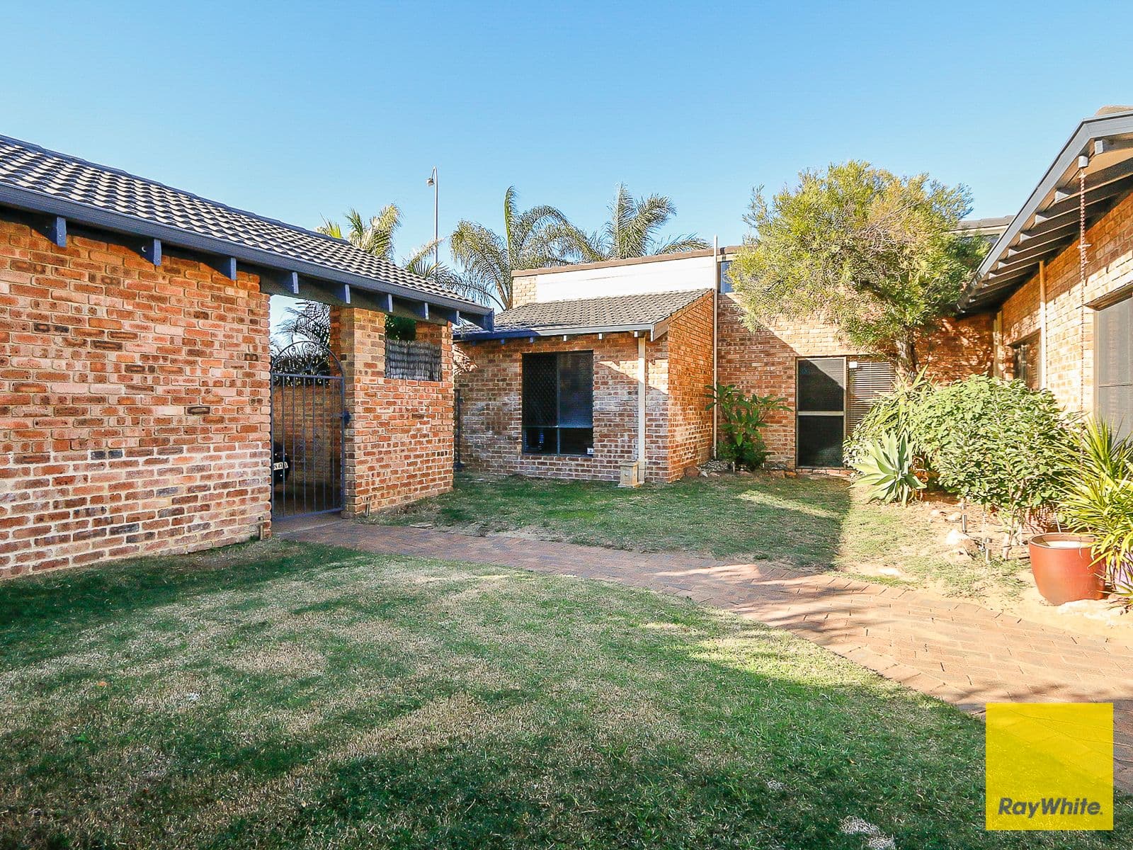1 Karuah Way, Greenwood WA 6024, Greenwood - Thumbnail 4