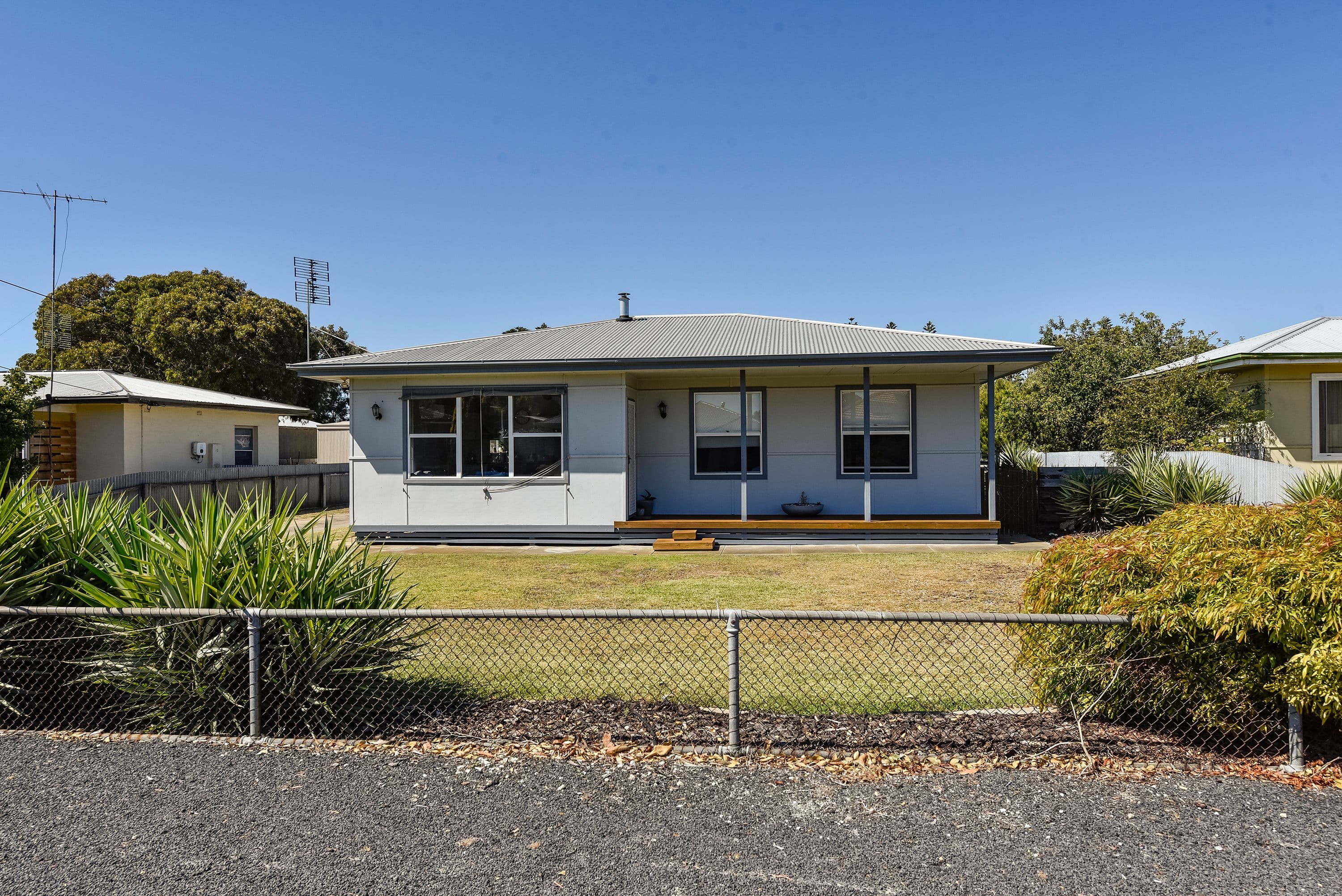 12 Strickland Street, Kingston Se SA 5275, Kingston Se - Image 1