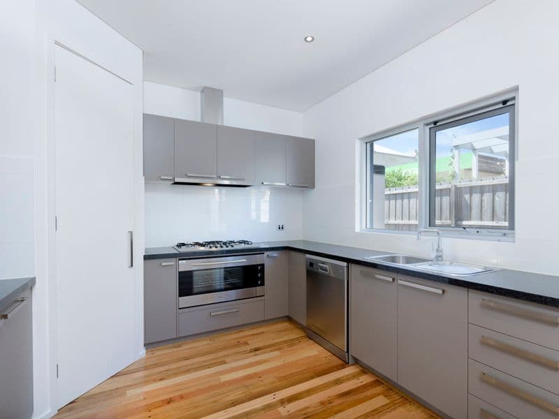 5 Quaich Lane, GEELONG WEST VIC 3218, Geelong West - Thumbnail 2