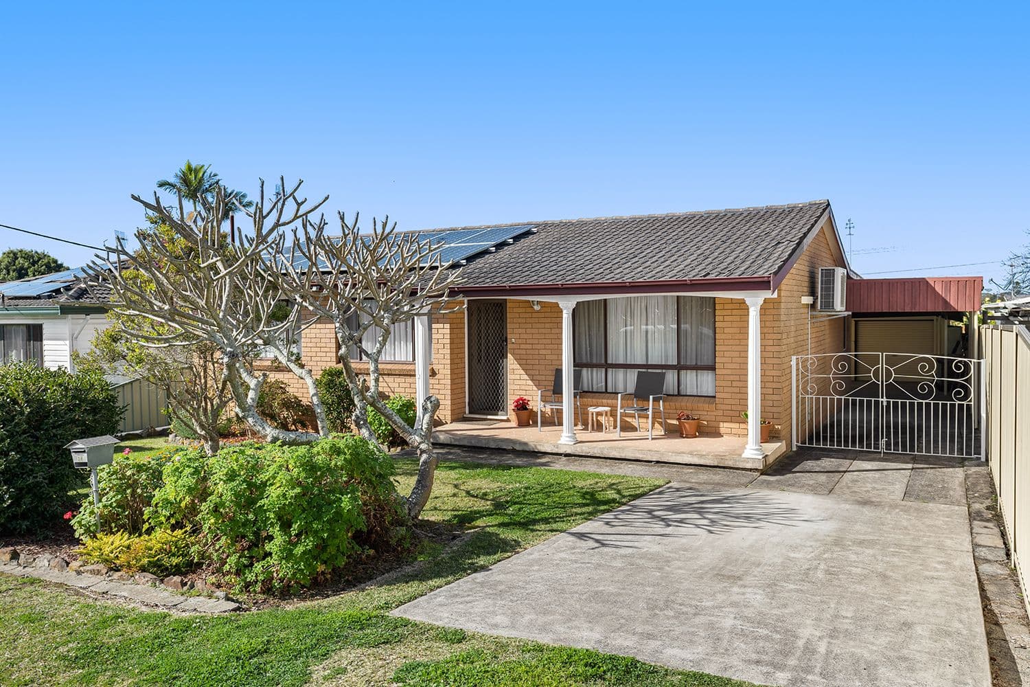 38 Dampier Boulevard, Killarney Vale NSW 2261, Killarney Vale - Image 1