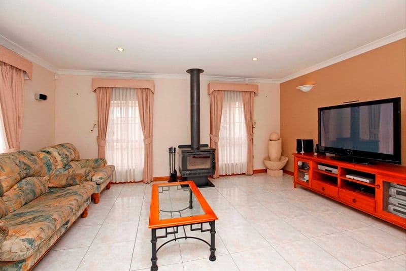 5 Parfrey Avenue, LALOR VIC 3075, Lalor - Thumbnail 3