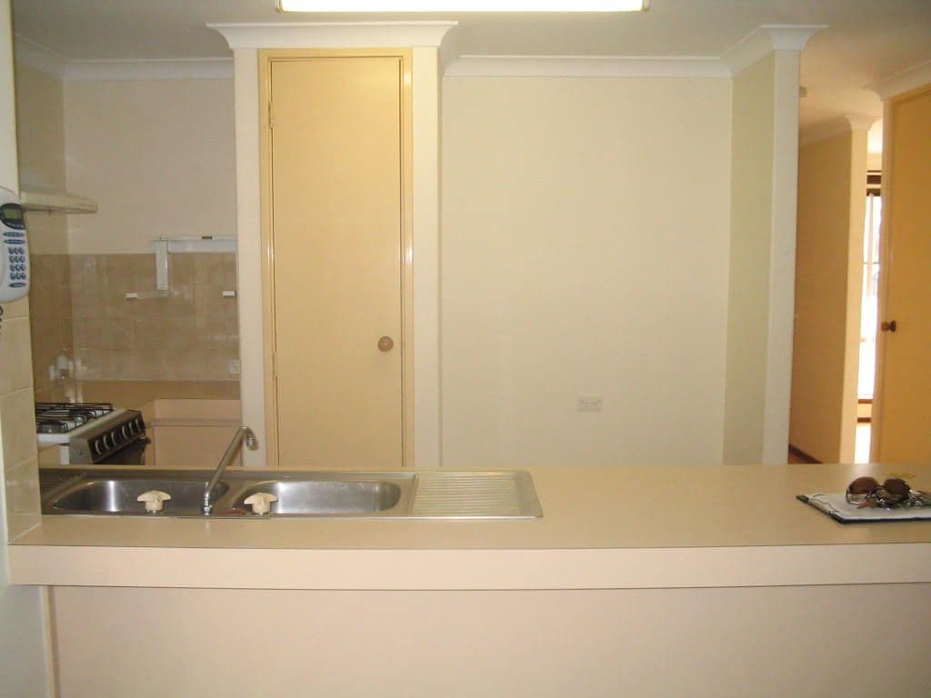 6 De Grey Close, COOLOONGUP WA 6168, Cooloongup - Thumbnail 2