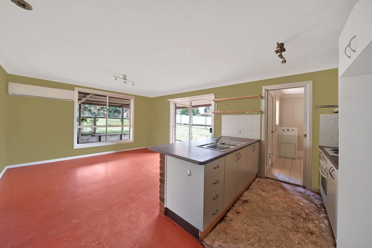 9 MAHONGA Street, TAHMOOR, Tahmoor - Thumbnail 6