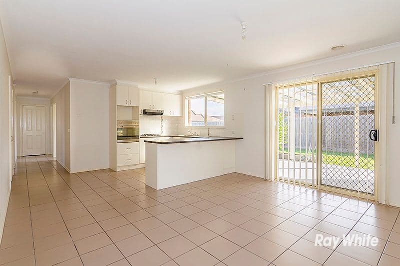28 Red Gum Circuit, Pakenham VIC 3810, Pakenham - Thumbnail 6