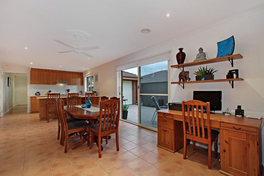 58 MULDURI Crescent, CROYDON SOUTH VIC 3136, Croydon South - Thumbnail 5