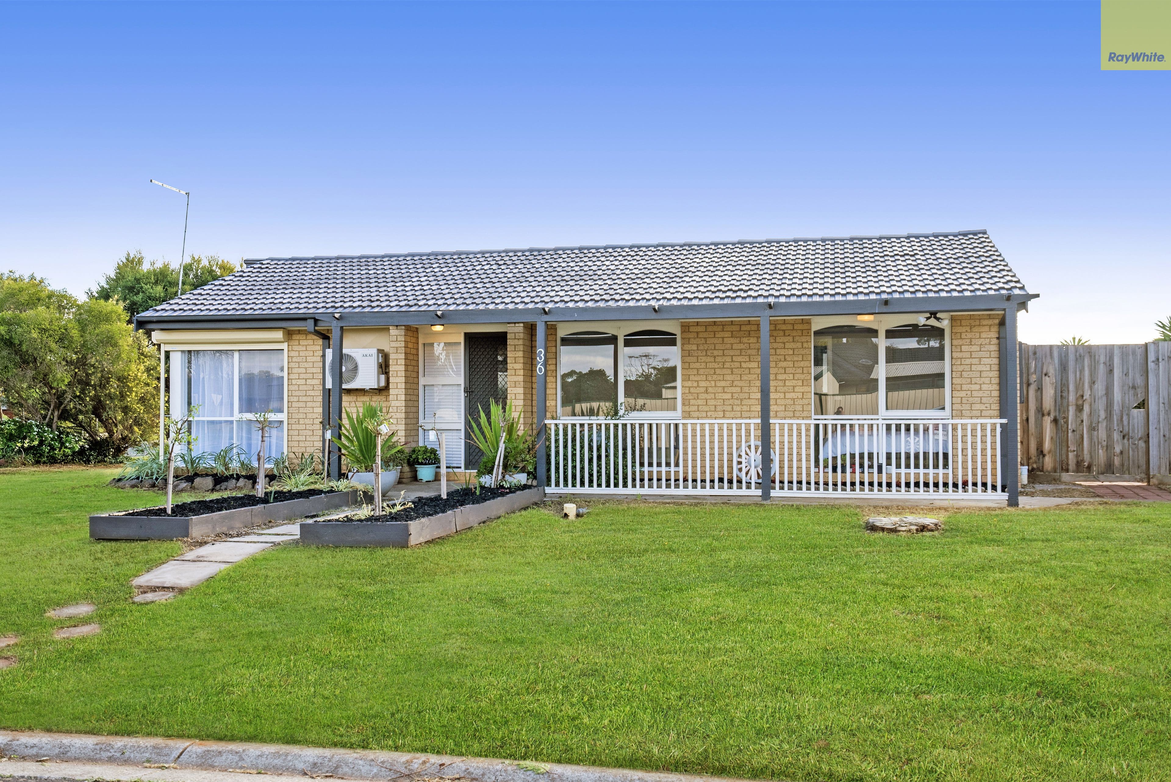 36 Black Dog Drive, Brookfield VIC 3338, Brookfield - Thumbnail 2