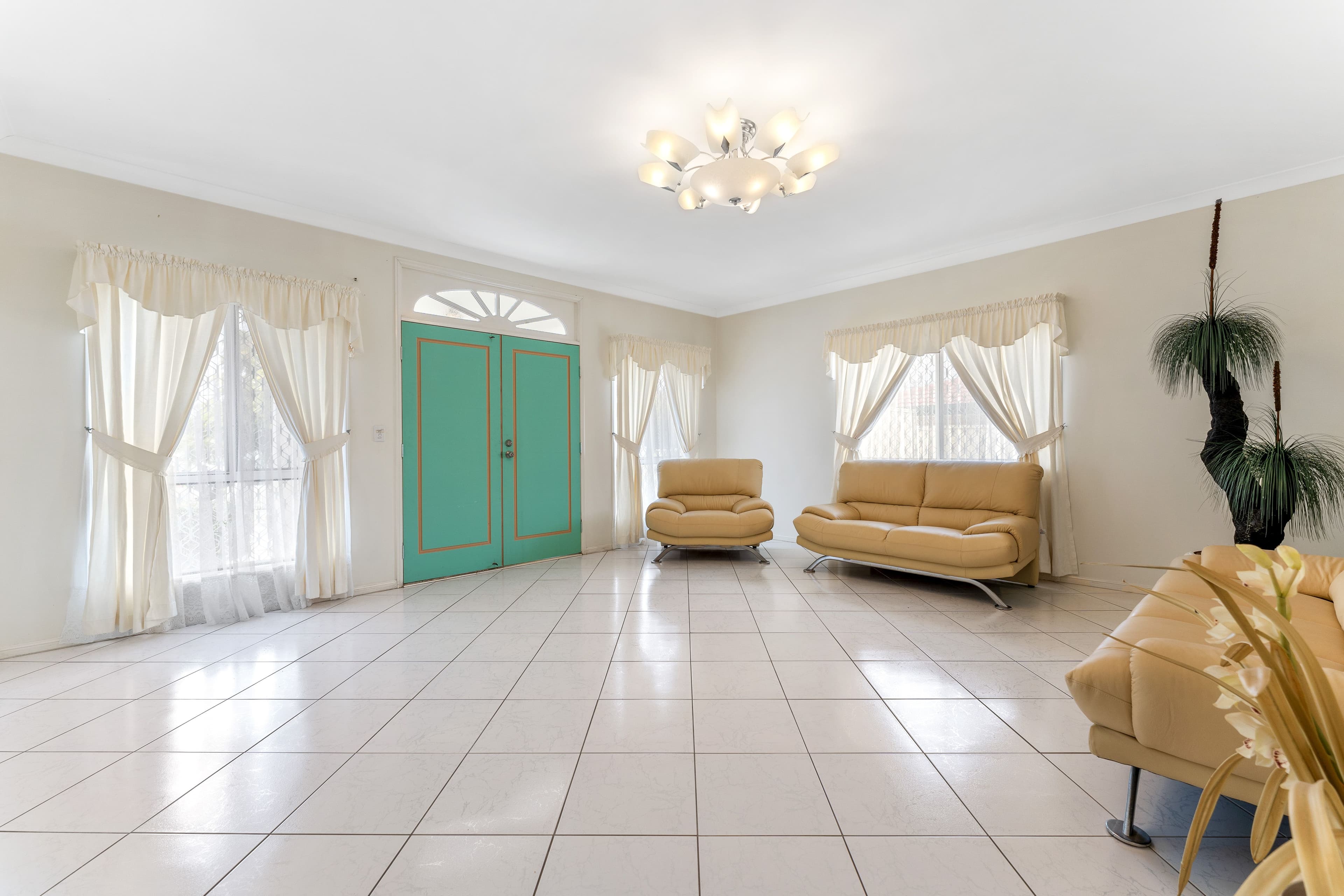 152 Azalea Street, Inala QLD 4077, Inala - Thumbnail 2