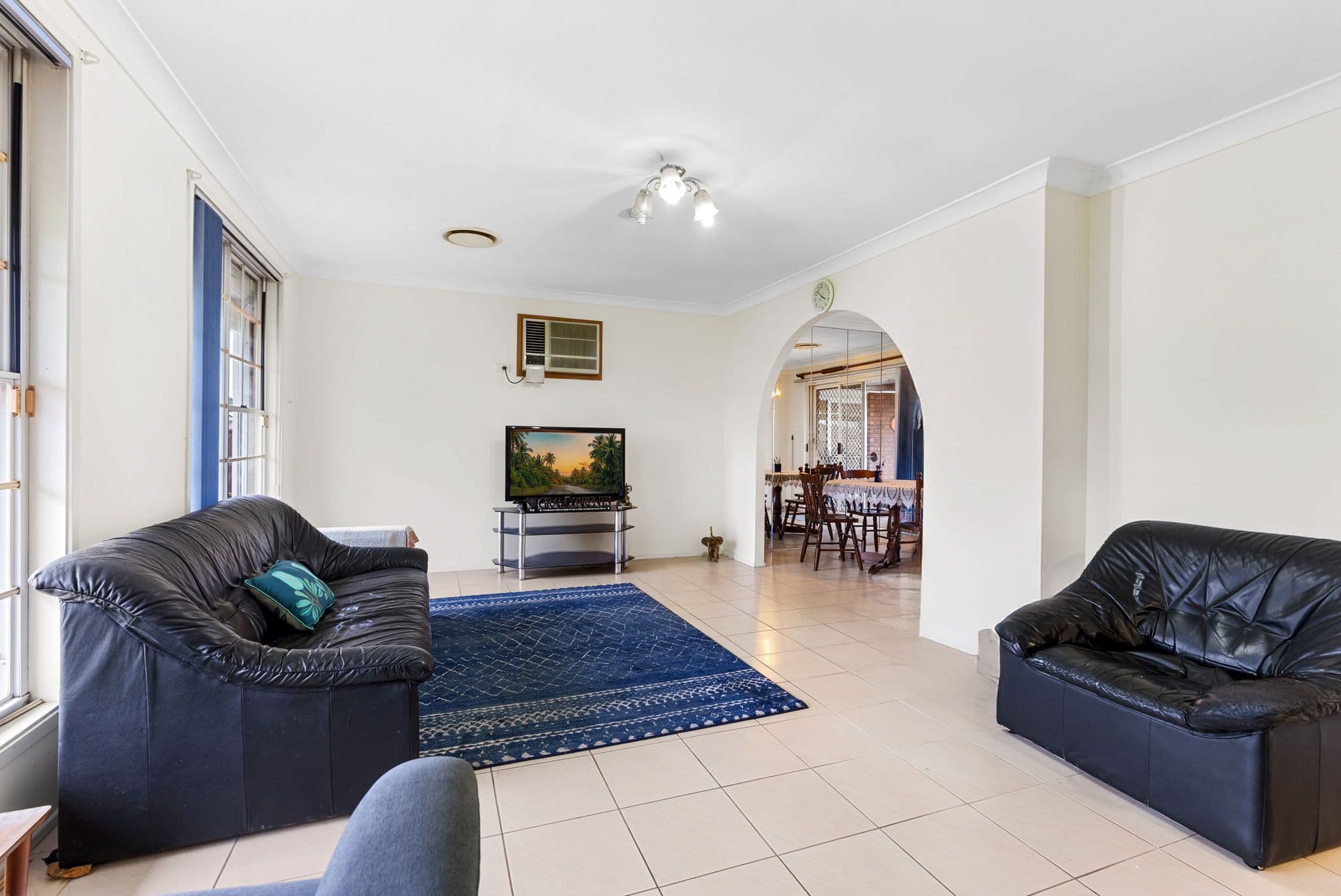 4 Kincumber Road, Bonnyrigg NSW 2177, Bonnyrigg - Thumbnail 2