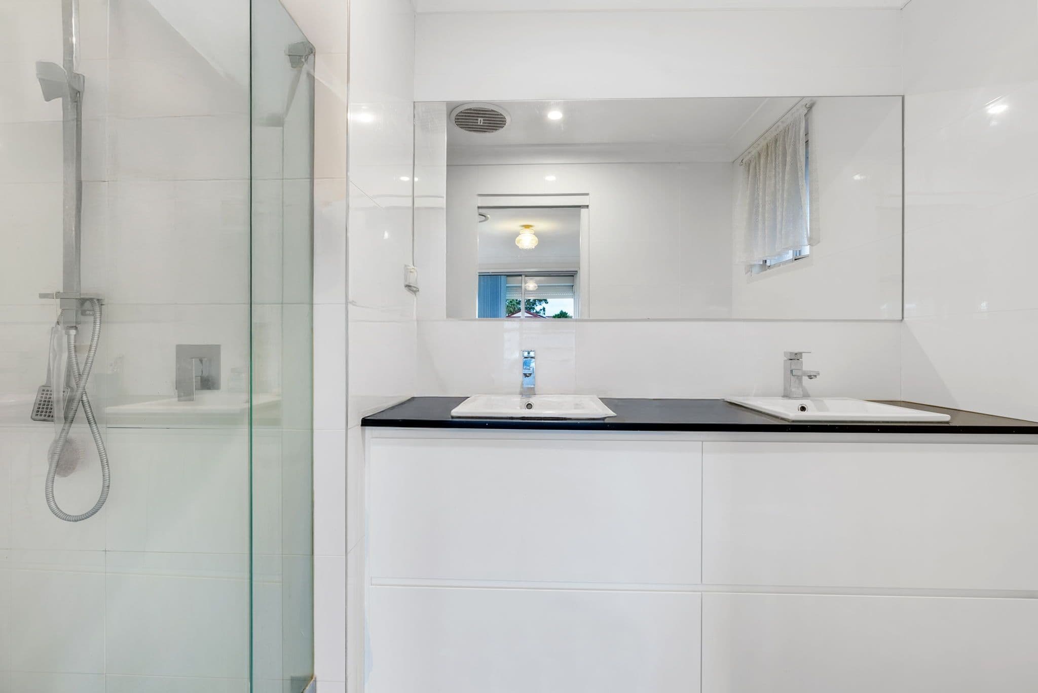 4 Kincumber Road, Bonnyrigg NSW 2177, Bonnyrigg - Thumbnail 8