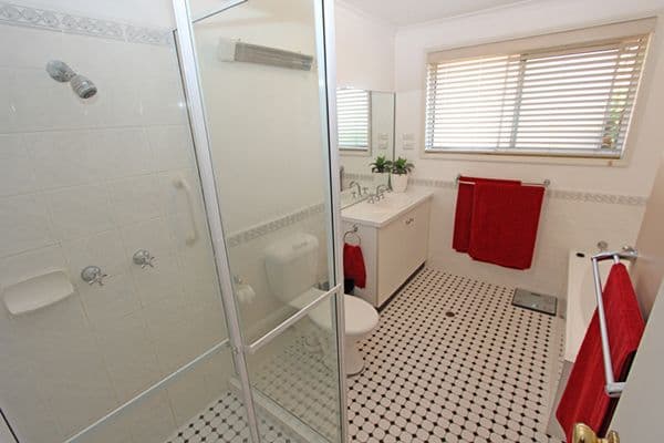 4 Willowin Close, GREEN POINT NSW 2251, Green Point - Thumbnail 8