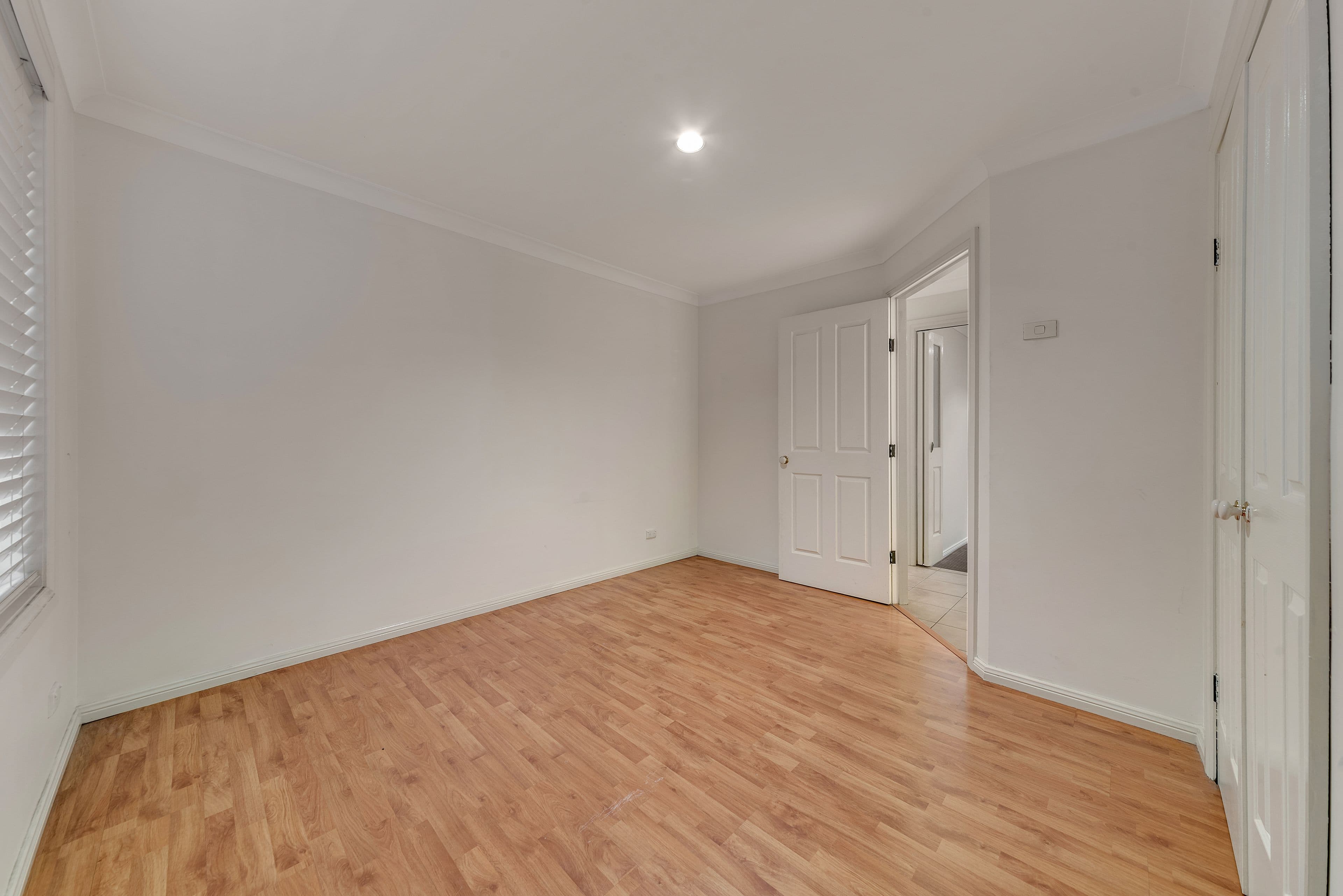 10 Koel Street, Hinchinbrook - Thumbnail 8