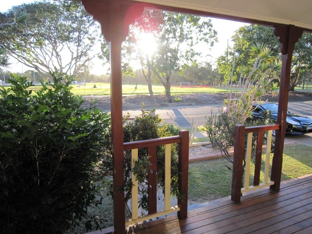 14 Hinkler Avenue, BUNDABERG NORTH QLD 4670, Bundaberg North - Thumbnail 2