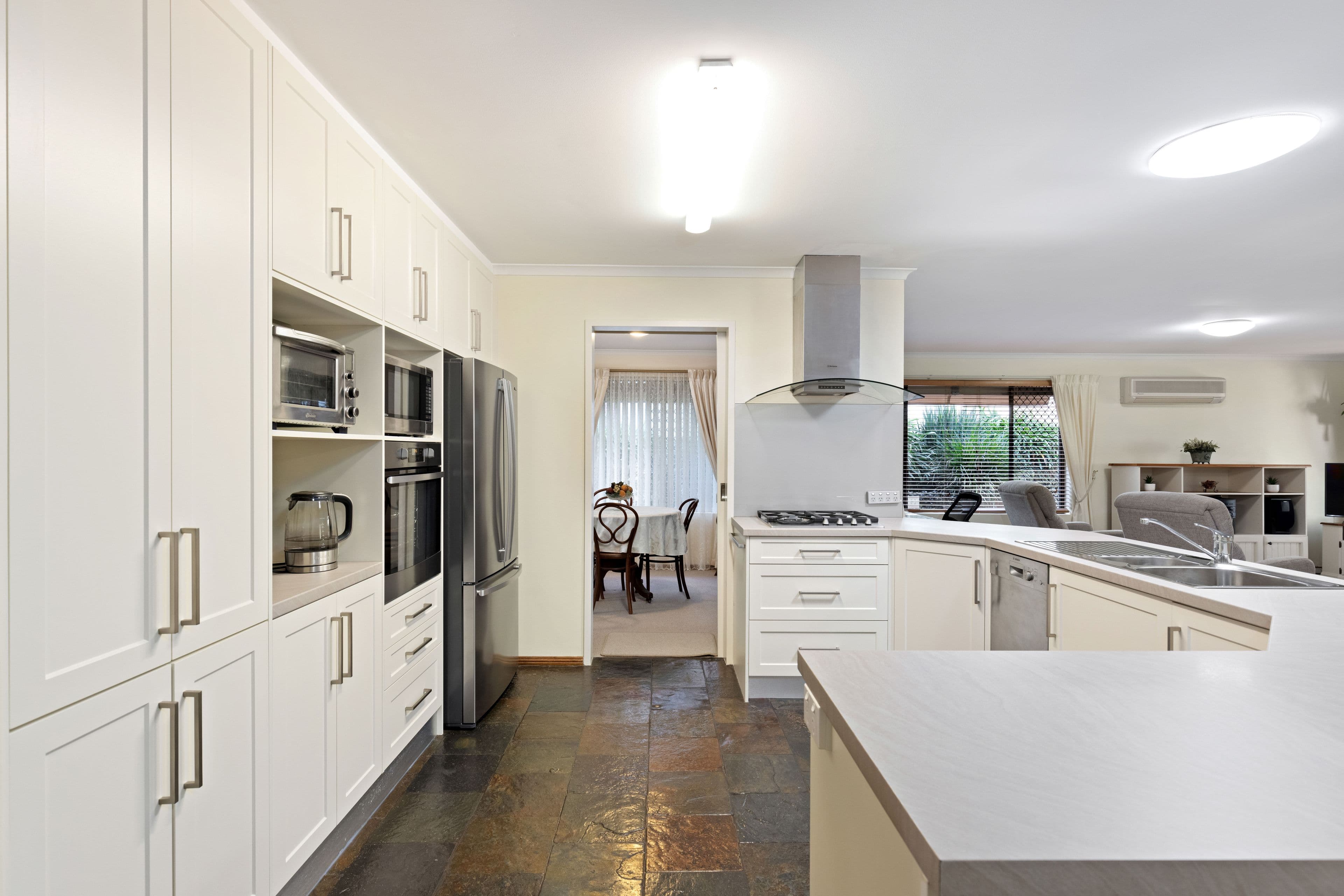 15 Daveys Road, Flagstaff Hill SA 5159, Flagstaff Hill - Thumbnail 5