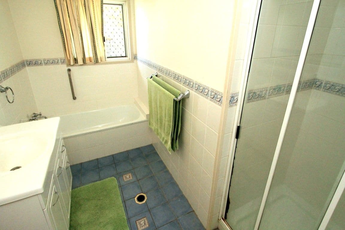 15 Smithwick Street, NORMAN GARDENS QLD 4701, Norman Gardens - Thumbnail 7