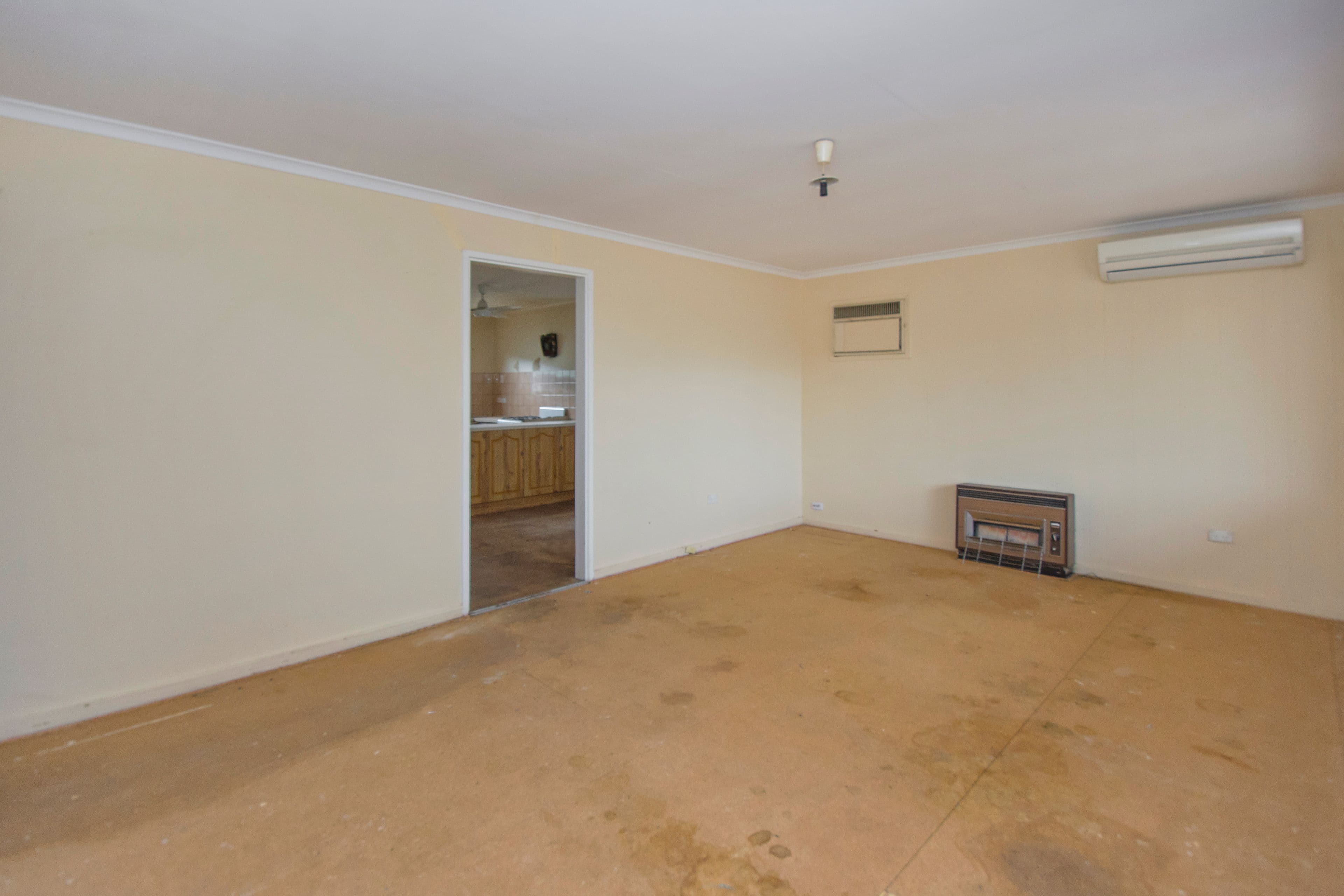 51 Callana Court, Craigmore SA 5114, Craigmore - Thumbnail 4