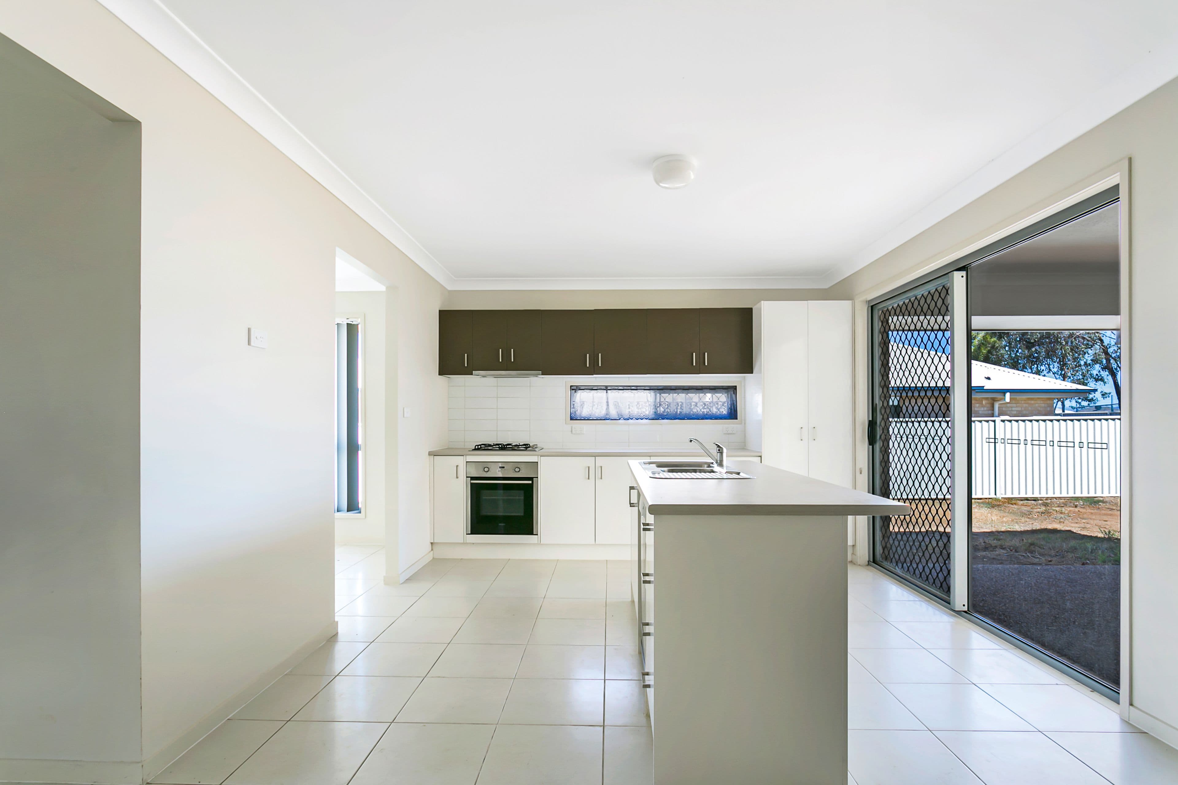 27 Carnegie Place, Tamworth NSW 2340, Tamworth - Thumbnail 4