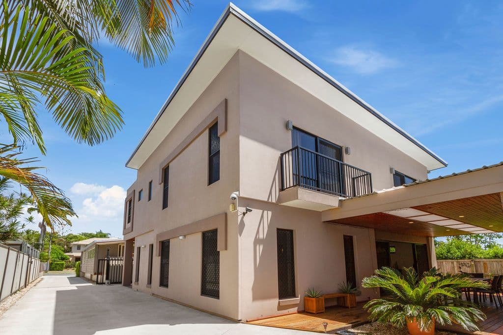 13 Wynflo Street, Labrador QLD 4215, Labrador - Thumbnail 3