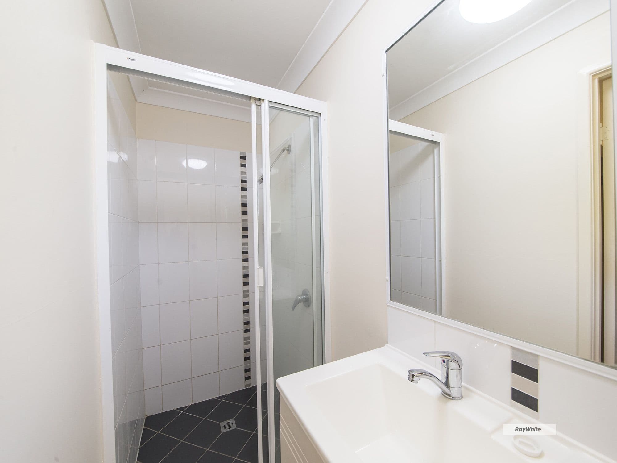 82a McKean Street, Berserker QLD 4701, Berserker - Thumbnail 8