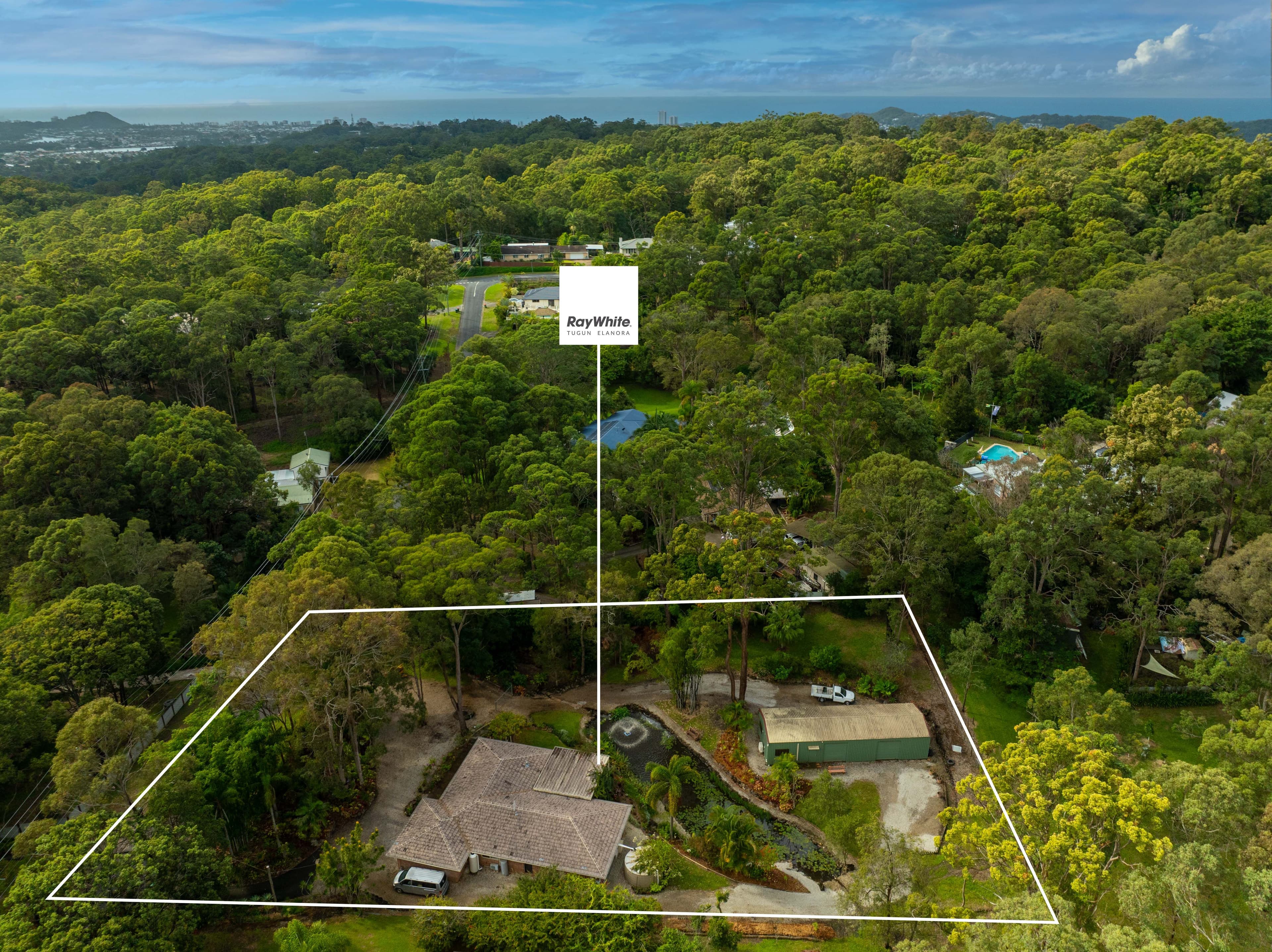 8 Evergreen Drive, Elanora QLD 4221, Elanora - Thumbnail 2
