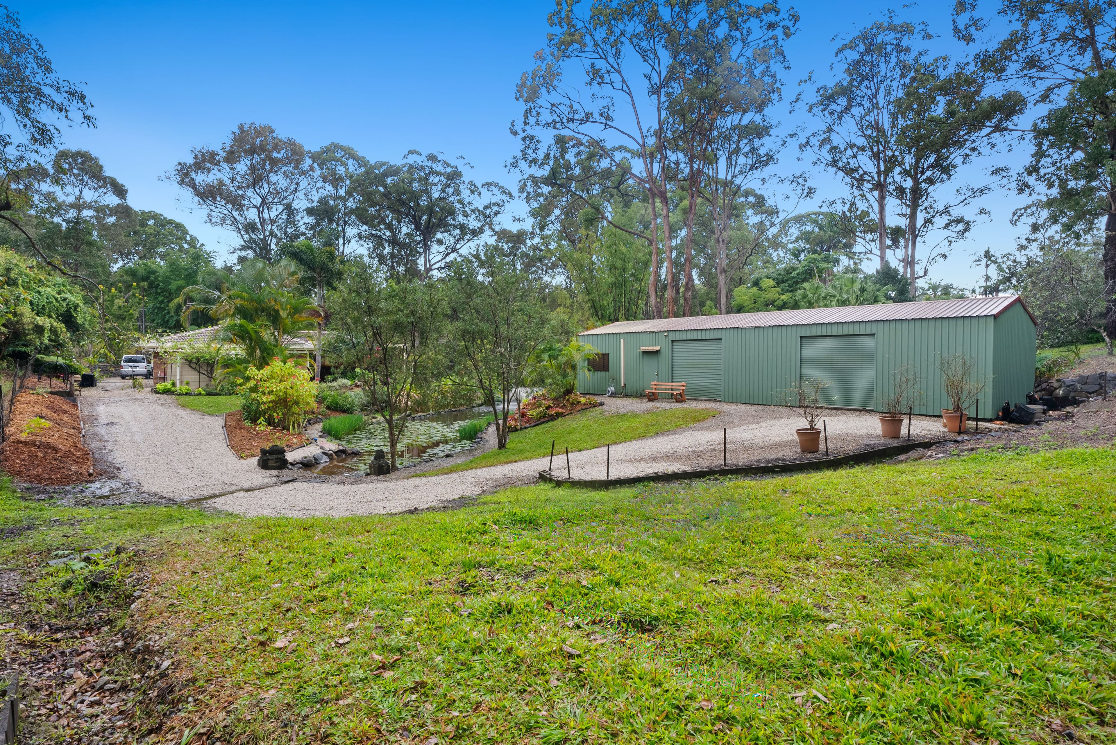 8 Evergreen Drive, Elanora QLD 4221, Elanora - Thumbnail 3