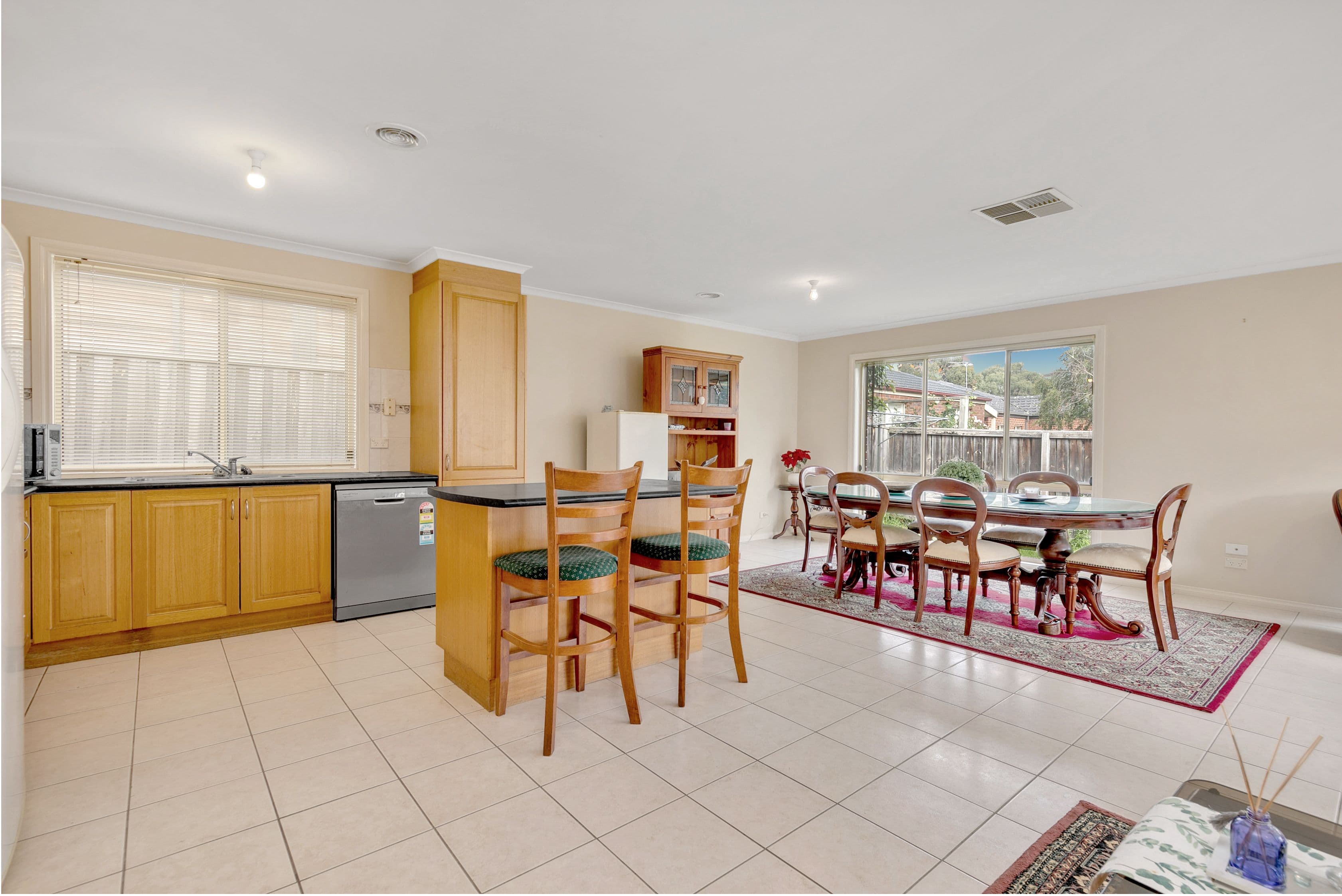 23 Featherpark Terrace, South Morang VIC 3752, South Morang - Thumbnail 2