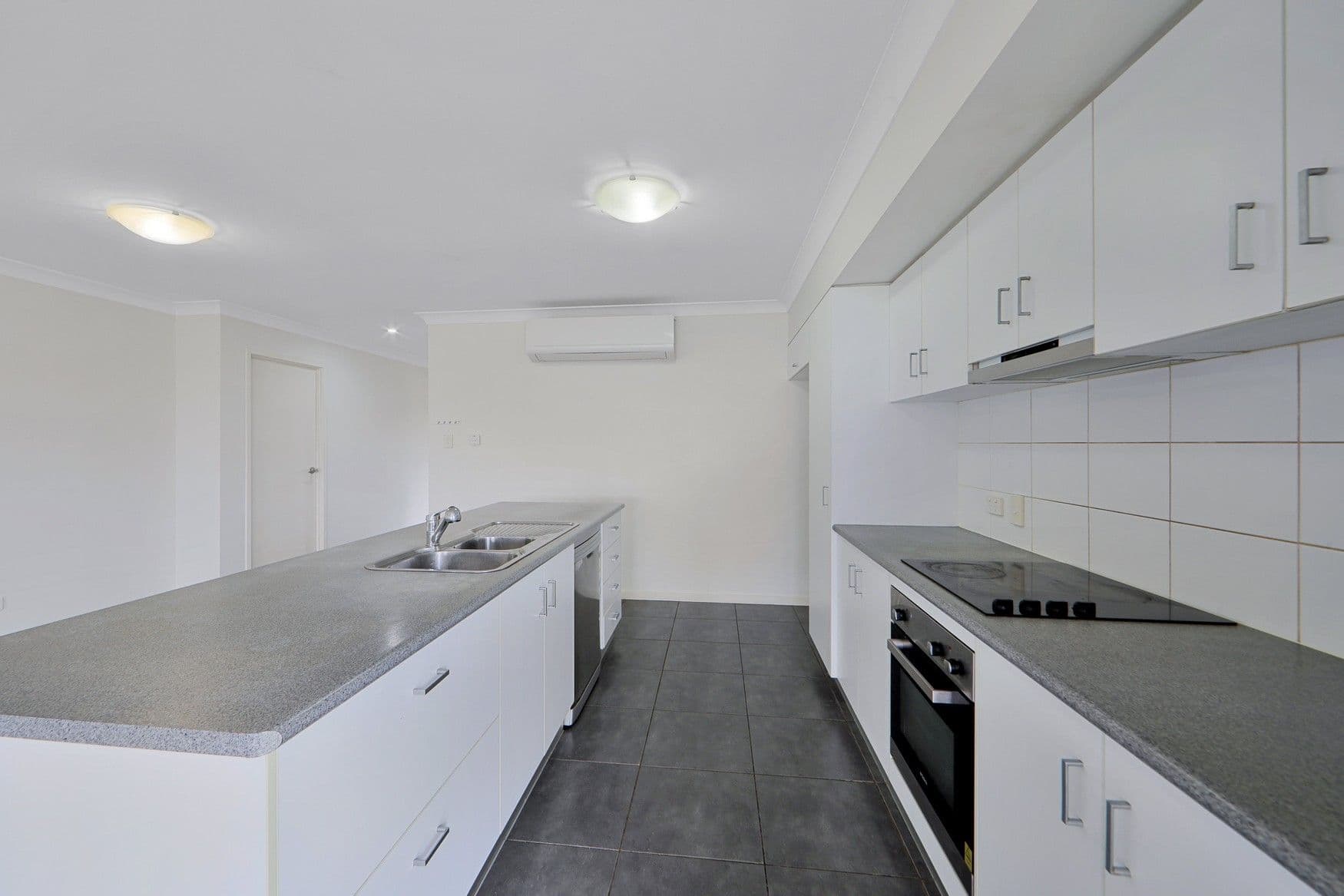 71 Foster Drive, Bundaberg North QLD 4670, Bundaberg North - Thumbnail 6