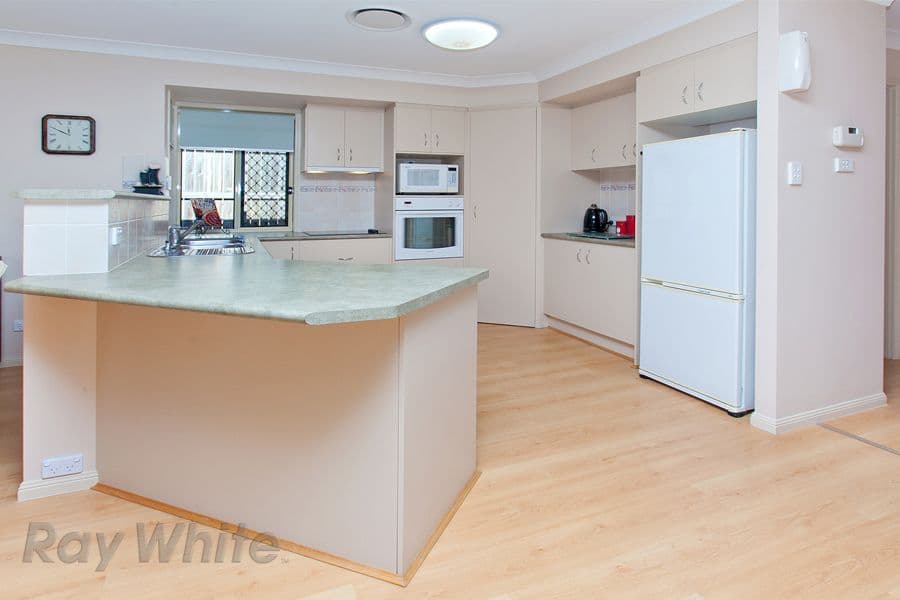 28 Bounty Street, SPRINGFIELD LAKES QLD 4300, Springfield Lakes - Thumbnail 3
