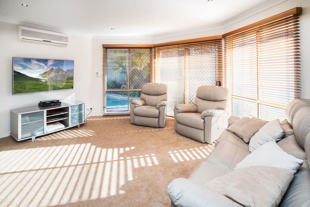 15 Snow Gum Place, Alfords Point NSW 2234, Alfords Point - Thumbnail 4