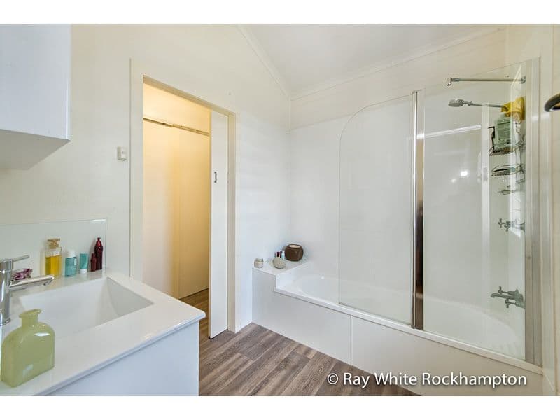 86 Caroline Street, THE RANGE QLD 4700, The Range - Thumbnail 8