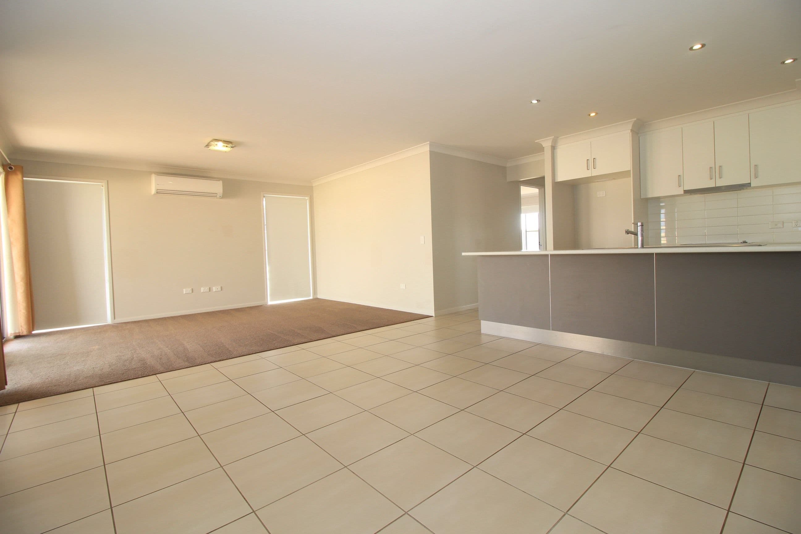 23 Lauren Drive, Emerald QLD 4720, Emerald - Thumbnail 4