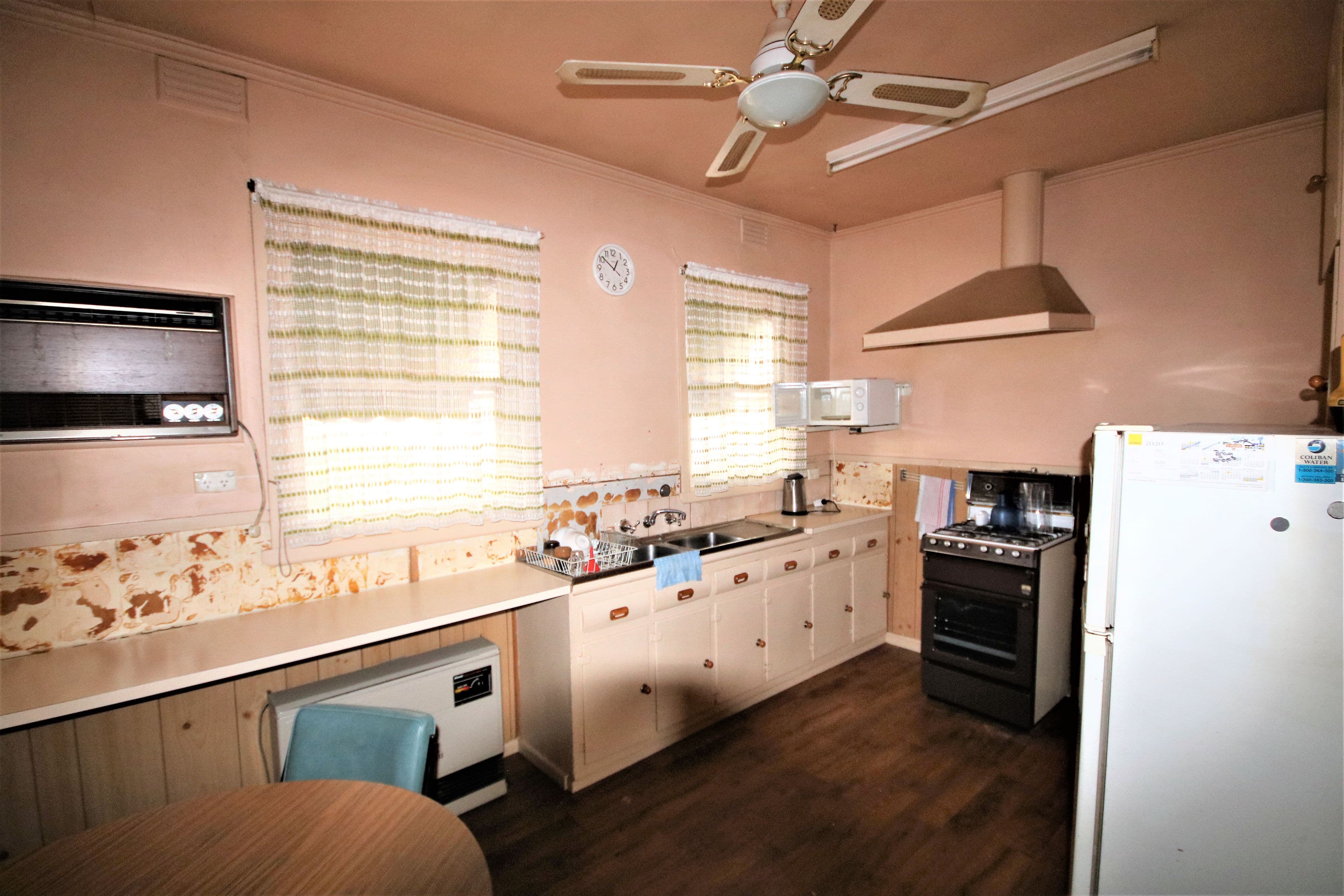 4 Moore Street, Rochester VIC 3561, Rochester - Thumbnail 2