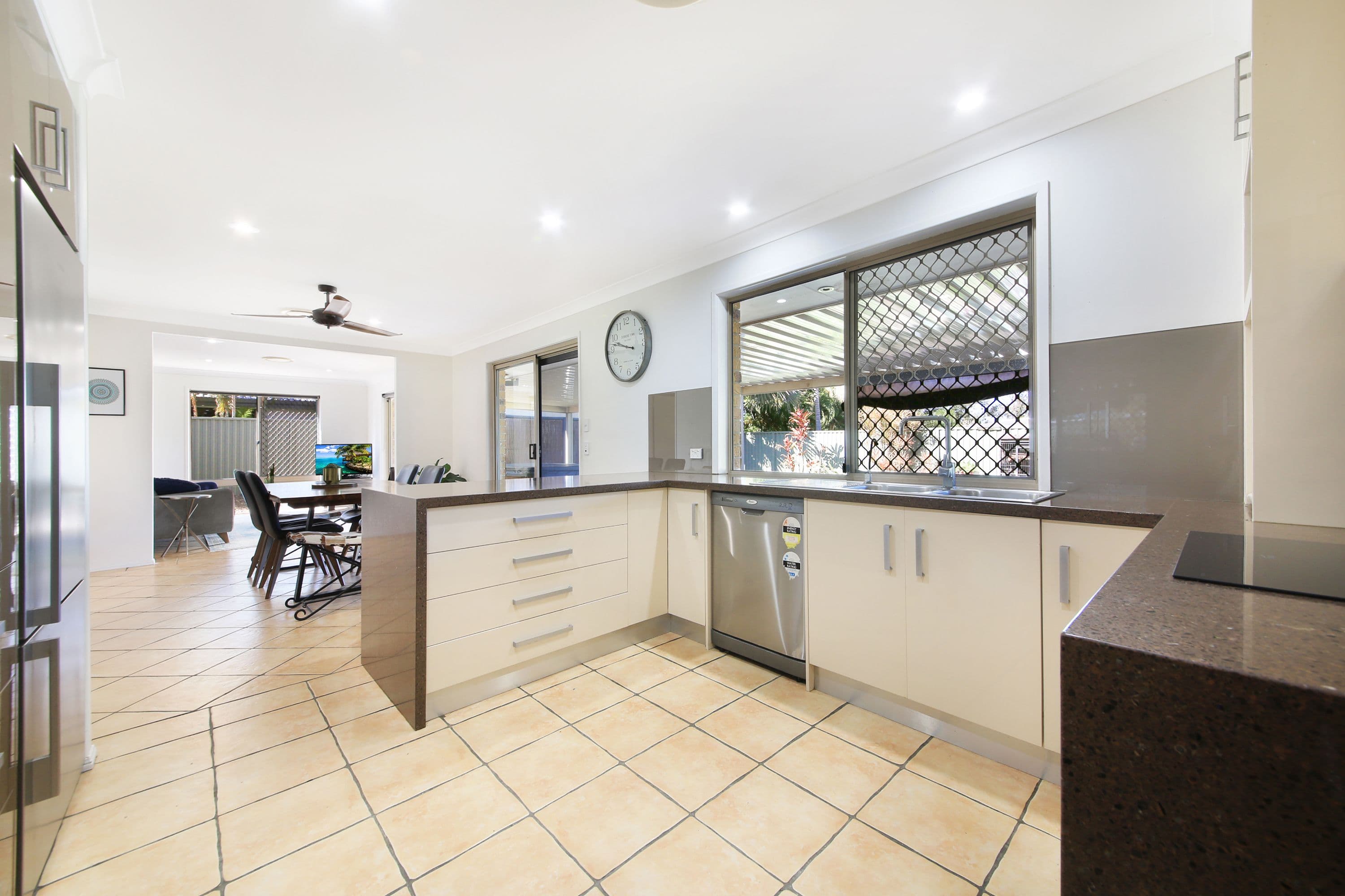 7 Princeville Court, Robina QLD 4226, Robina - Thumbnail 3