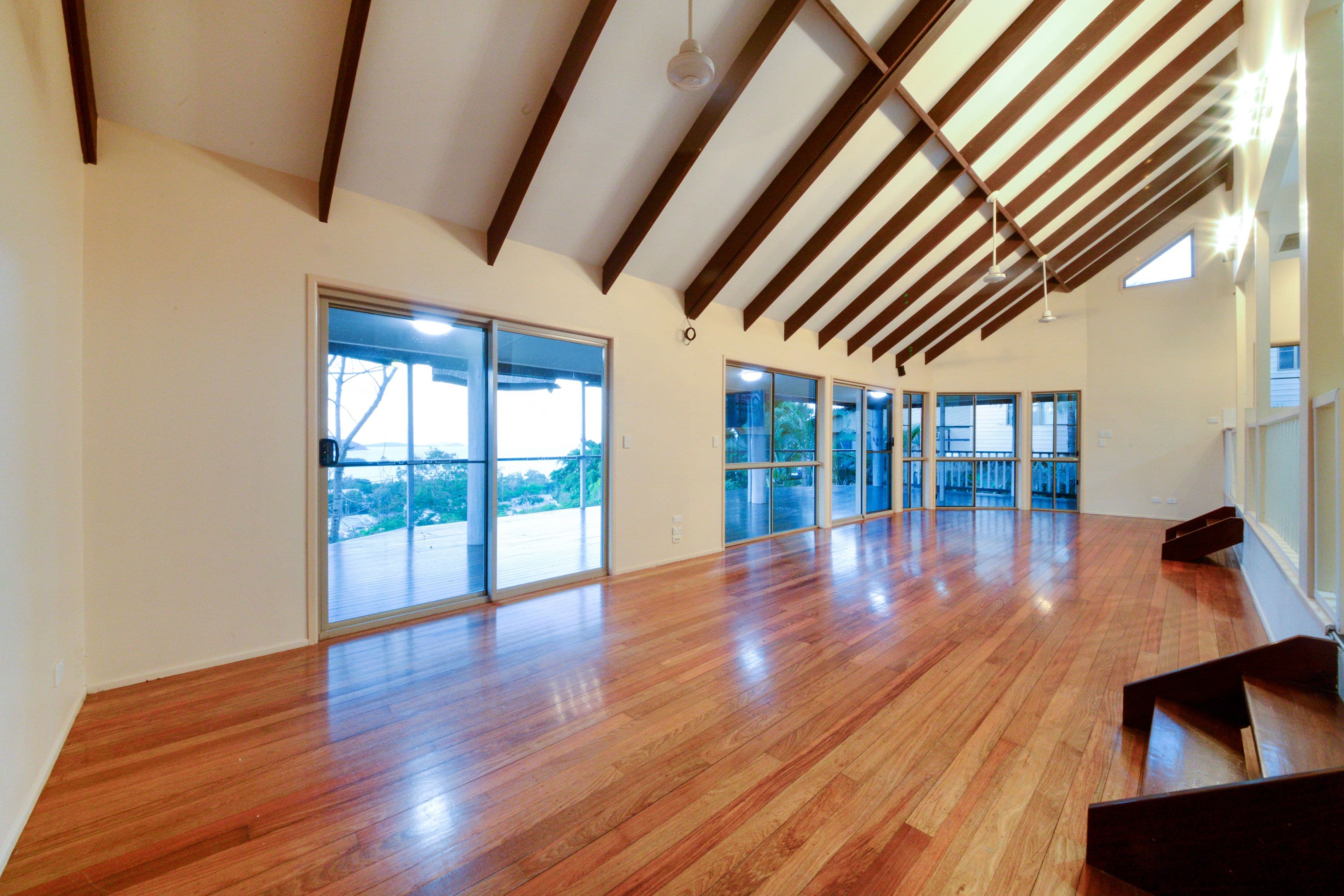 5 Woodwark Crescent, Cannonvale QLD 4802, Cannonvale - Thumbnail 2