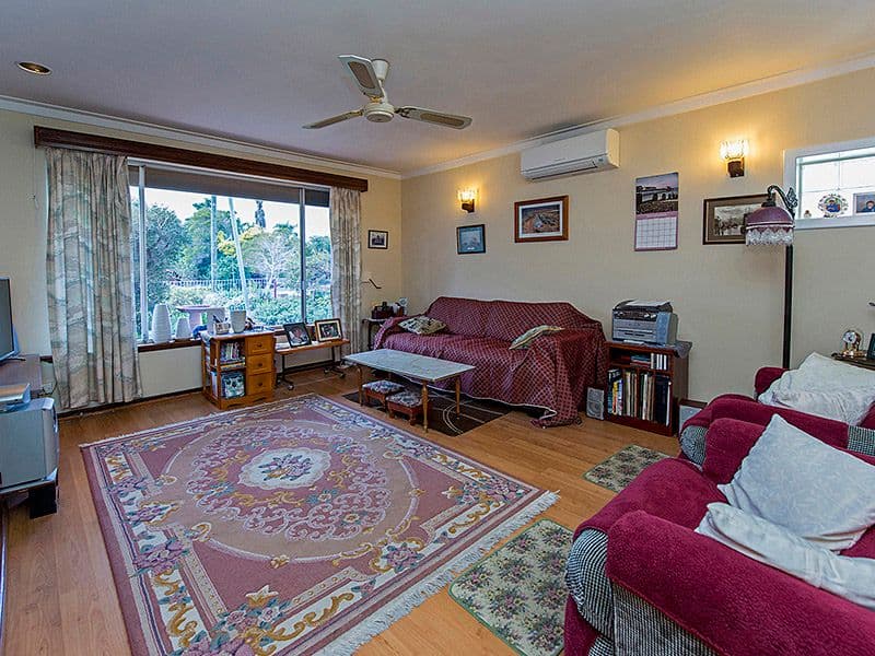 276 Knutsford Avenue, KEWDALE WA 6105, Kewdale - Thumbnail 2
