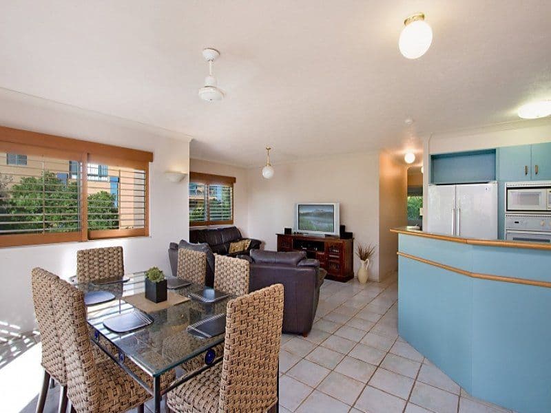 955 Gold Coast Highway, PALM BEACH QLD 4221, Palm Beach - Thumbnail 3