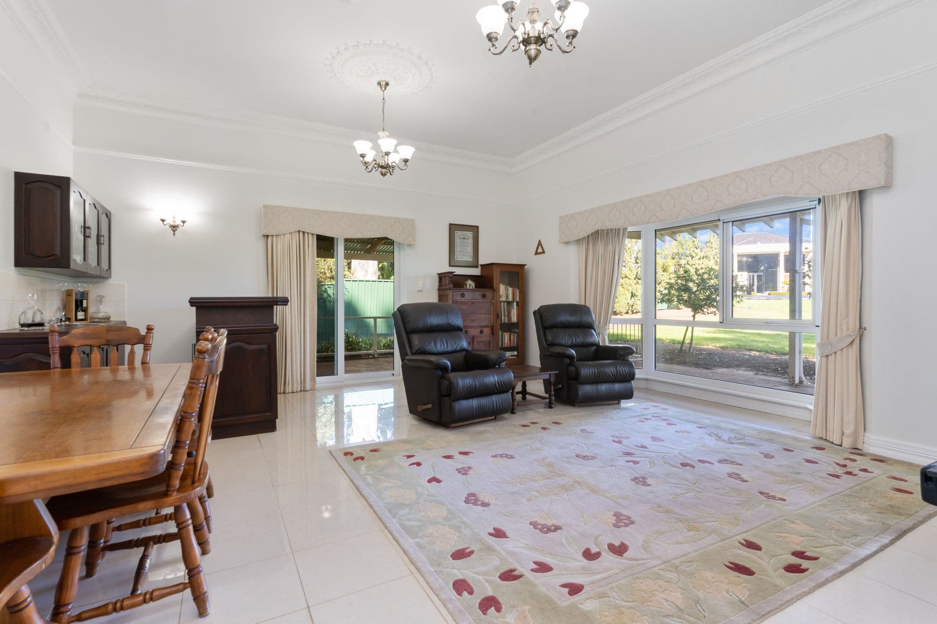 16 Sadler Drive, Gooseberry Hill WA 6076, Gooseberry Hill - Thumbnail 6