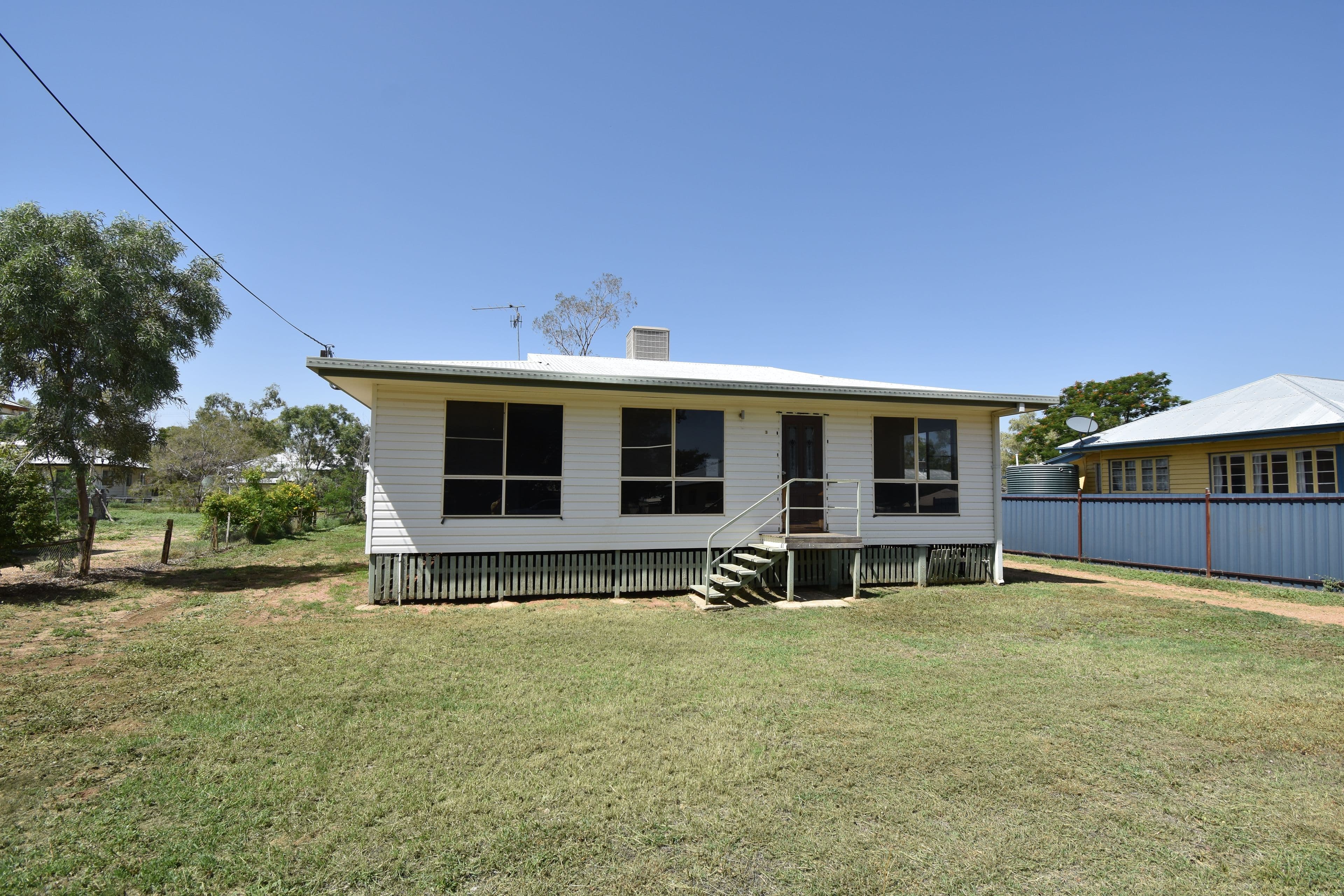 3 Heron Street, Longreach QLD 4730, Longreach - Image 1