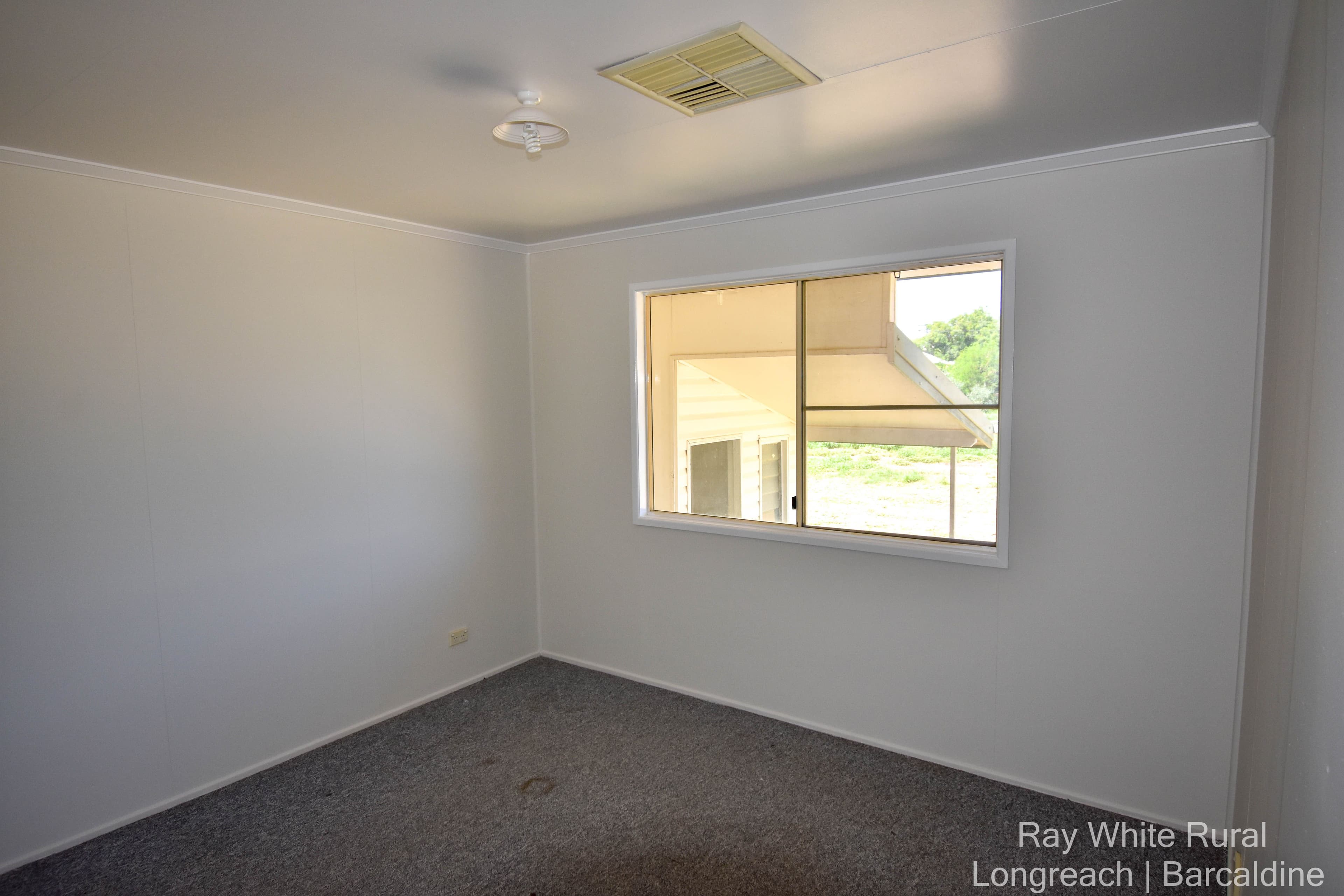 3 Heron Street, Longreach QLD 4730, Longreach - Thumbnail 8
