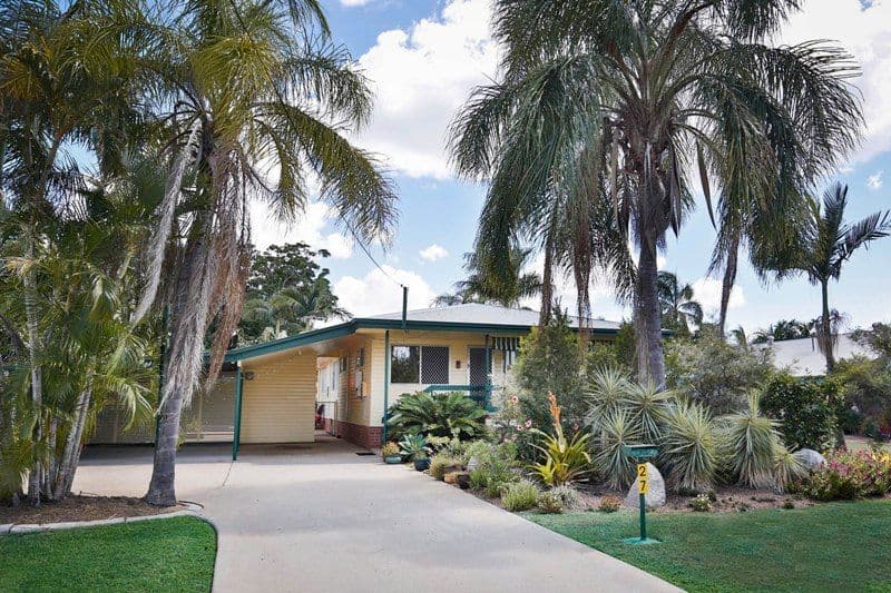 27 Jannila Avenue, Cranbrook QLD 4814, Cranbrook - Image 1