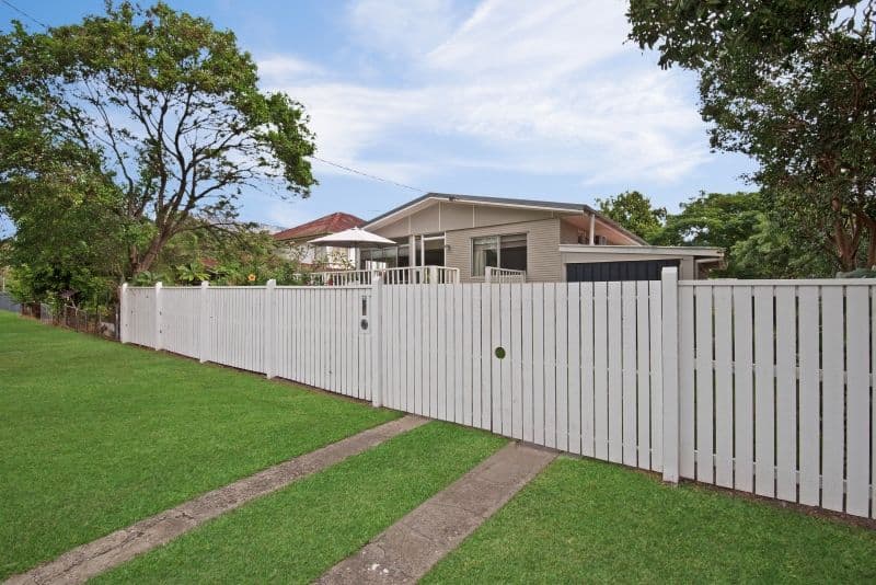 35 Captain Cook Parade, Deception Bay QLD 4508, Deception Bay - Thumbnail 2