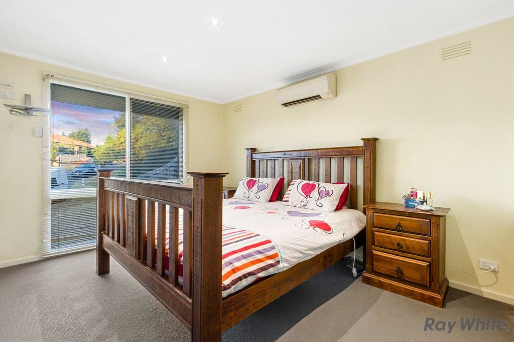 4 Drewe Close, Donvale VIC 3111, Donvale - Thumbnail 4