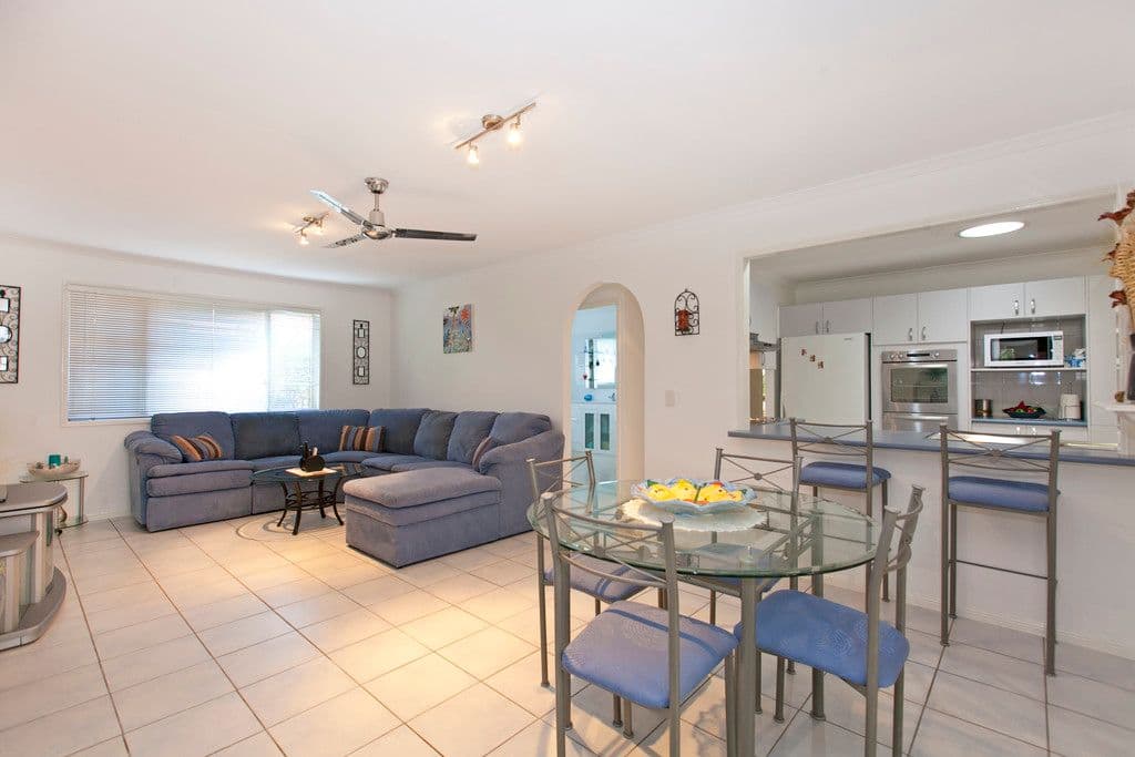 10 Randwick Street, CAPALABA QLD 4157, Capalaba - Thumbnail 3
