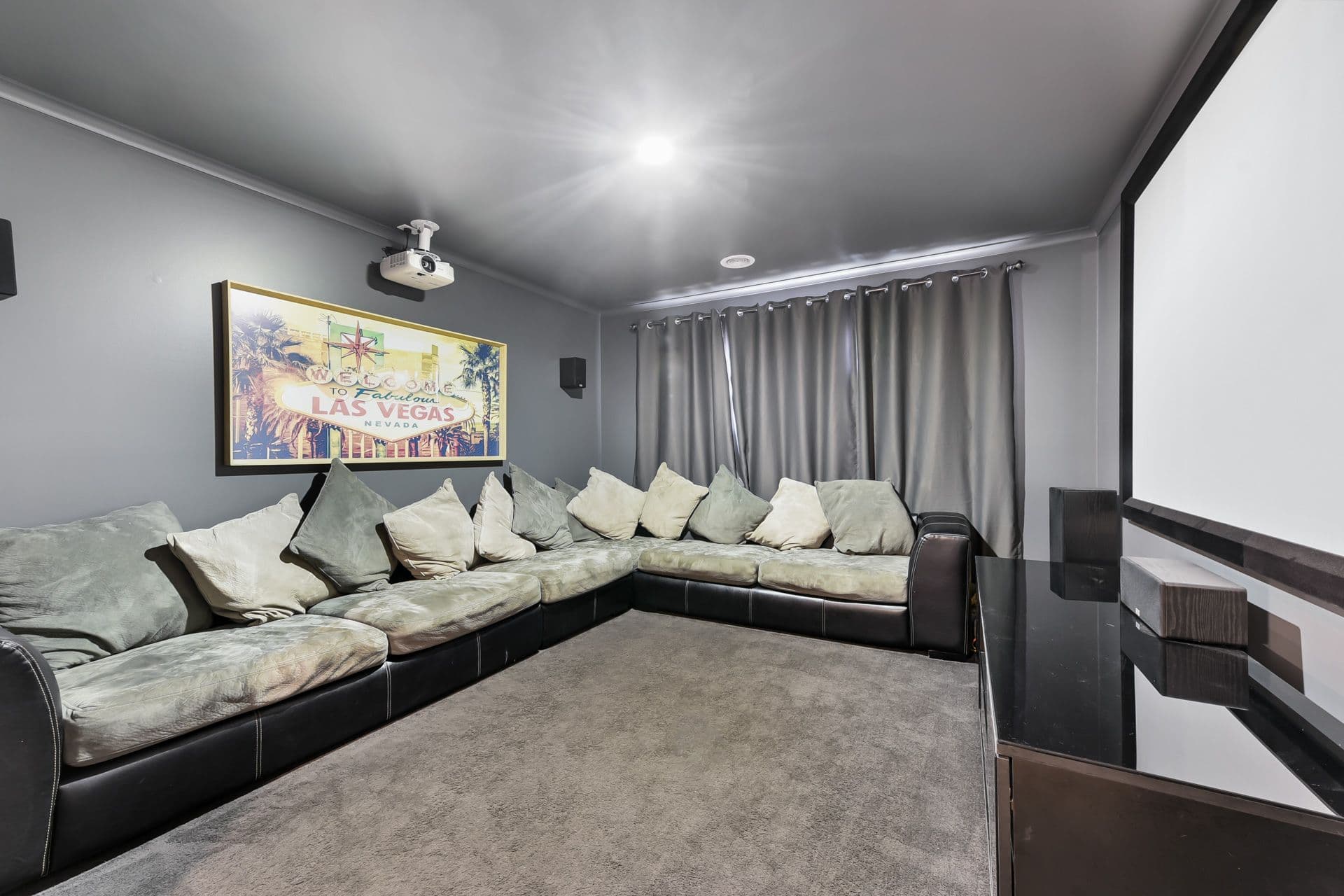 6 Mcilwraith Court, Berwick VIC 3806, Berwick - Thumbnail 7