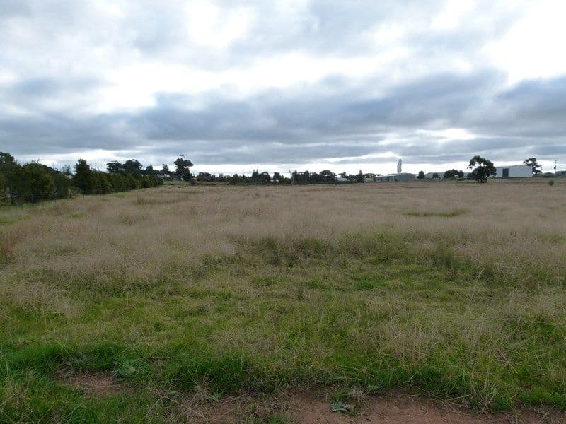 9 Landrace Road, FORBES NSW 2871, Forbes - Thumbnail 3
