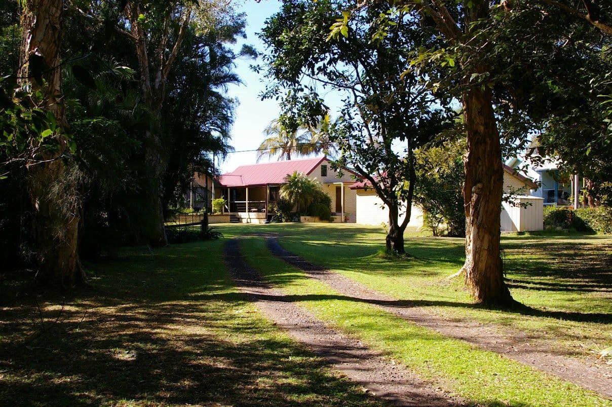87 Bishop Road, Beachmere QLD 4510, Beachmere - Thumbnail 2