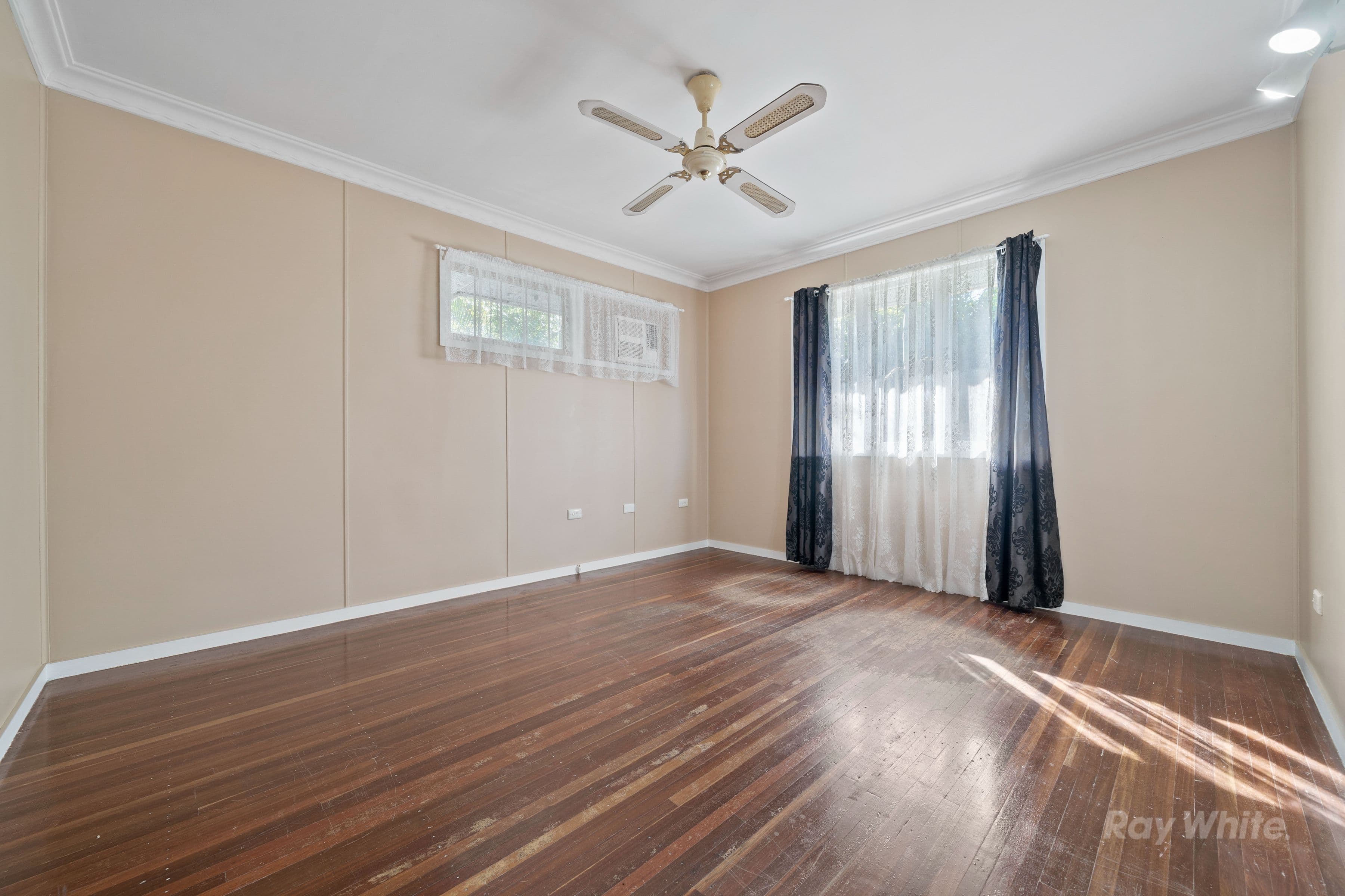 21 Skyline Drive, Kingston QLD 4114, Kingston - Thumbnail 8