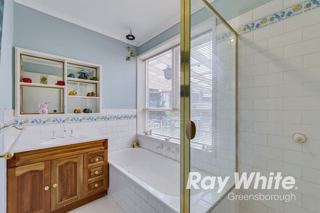 15 Doowi Court, Greensborough VIC 3088, Greensborough - Thumbnail 7