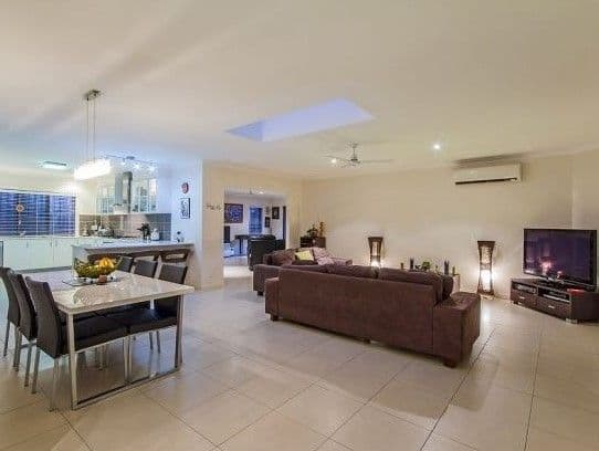 9 Penneshaw Crescent, Ormeau QLD 4208, Ormeau - Thumbnail 5